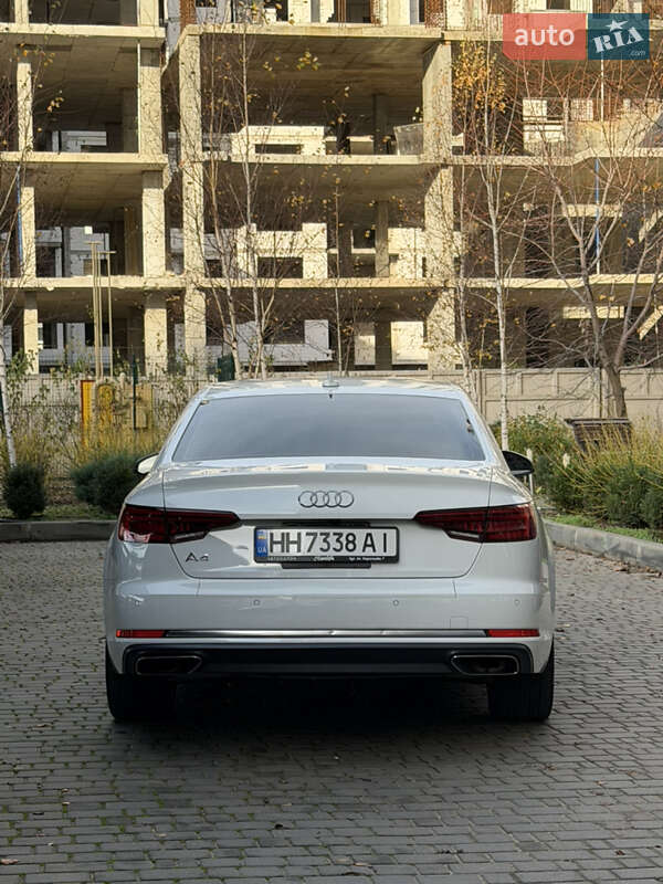 Седан Audi A4 2019 в Одессе