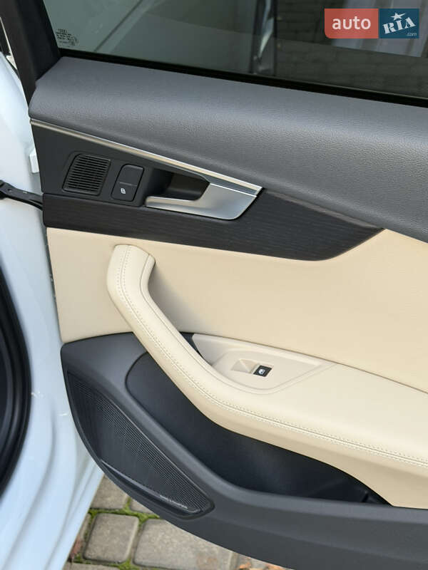 Седан Audi A4 2019 в Одессе