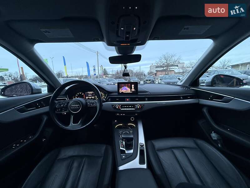 Седан Audi A4 2016 в Стрию