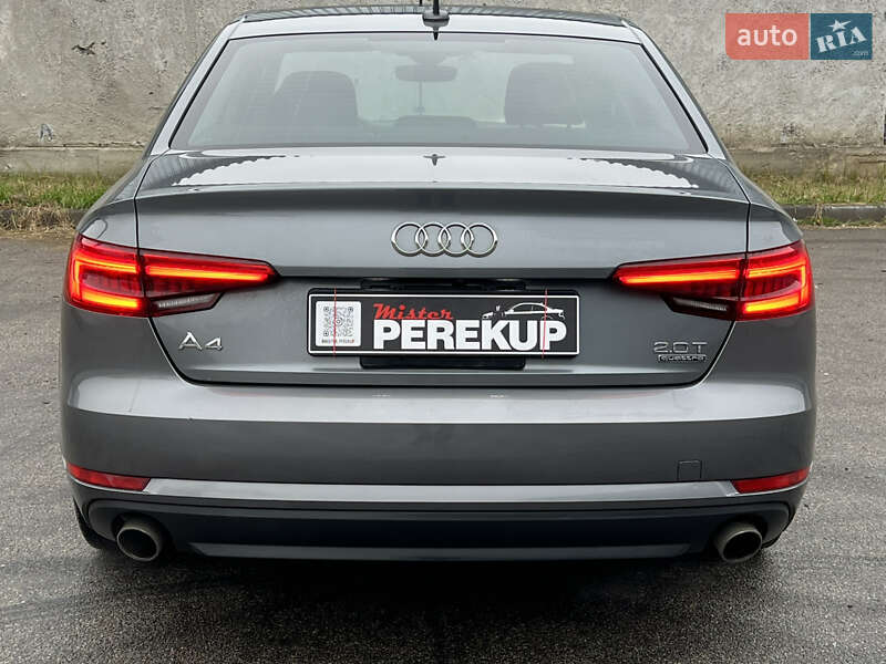Седан Audi A4 2016 в Киеве