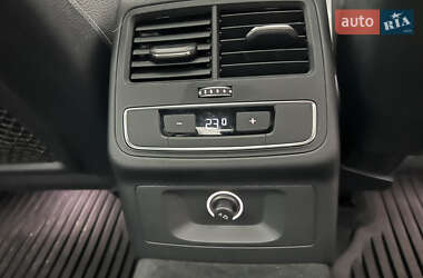 Седан Audi A4 2016 в Киеве