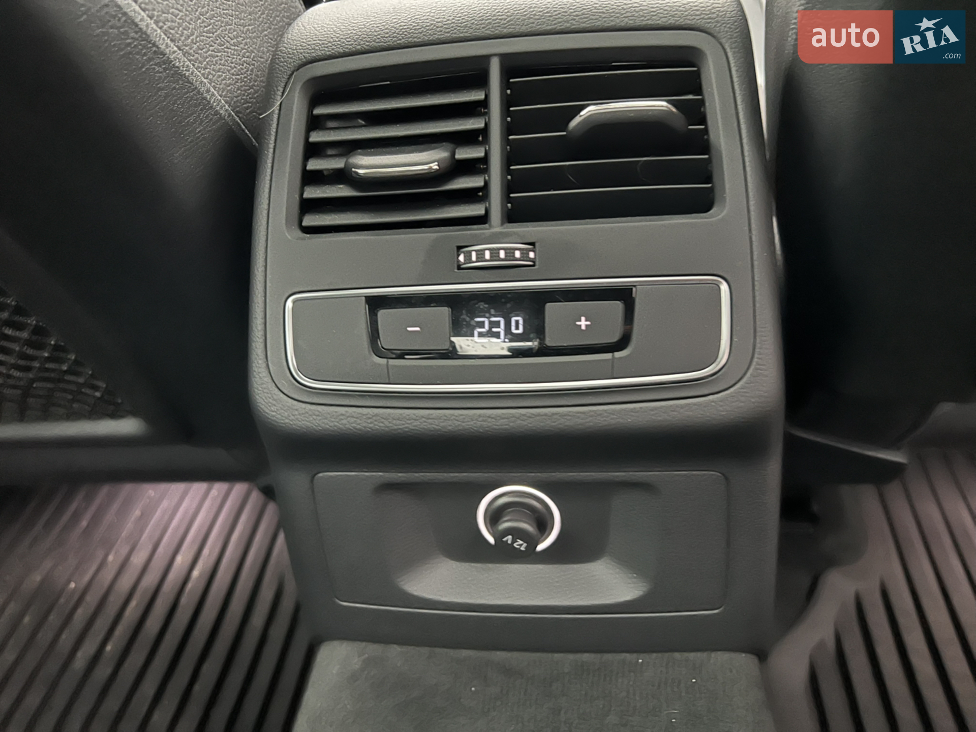 2016 Audi A4 - мініатюра 27