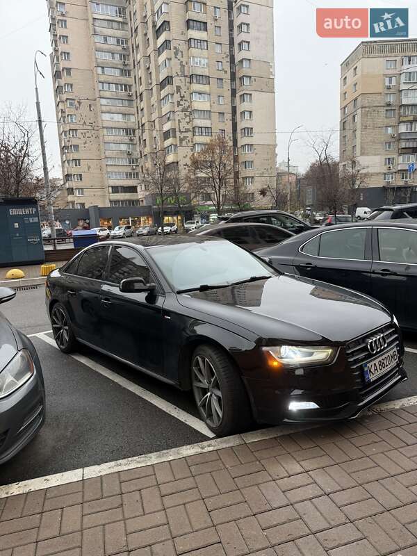 Седан Audi A4 2015 в Киеве