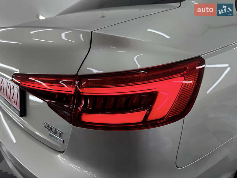 Седан Audi A4 2017 в Трускавці