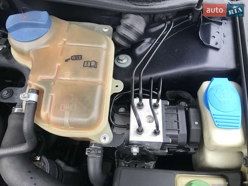 Универсал Audi A4 1998 в Хмельницком