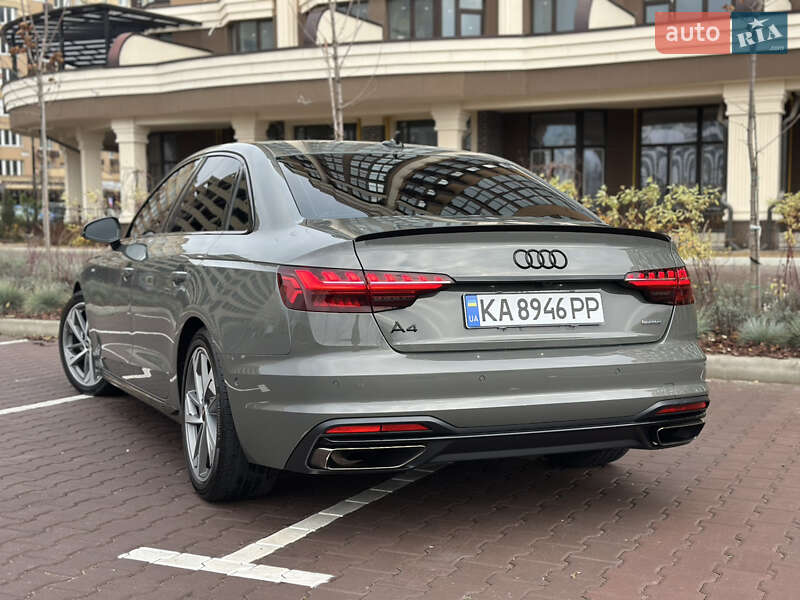 Седан Audi A4 2023 в Киеве