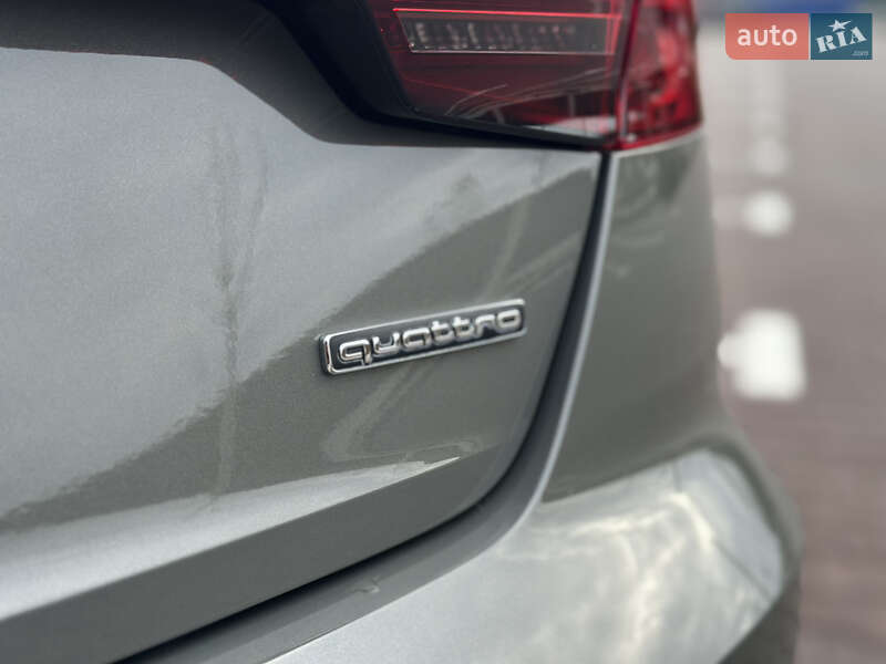 Седан Audi A4 2023 в Киеве