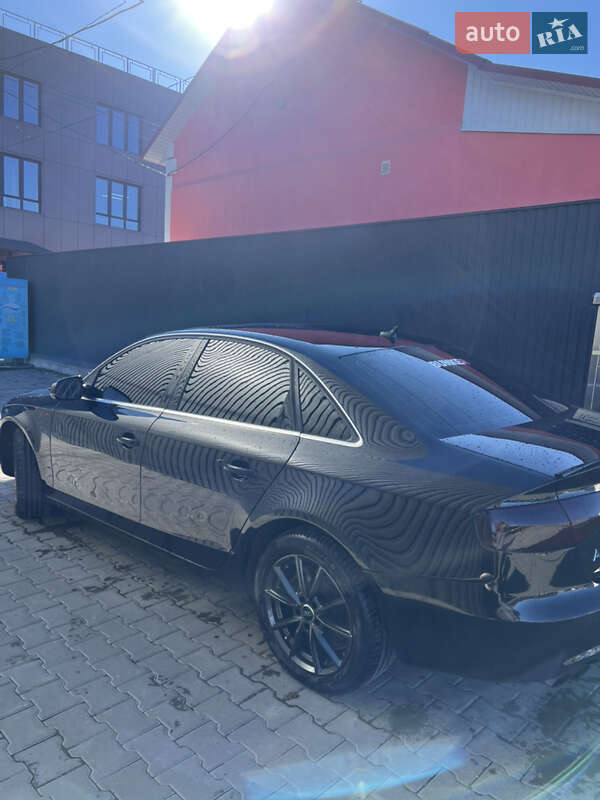 Седан Audi A4 2013 в Романківцях