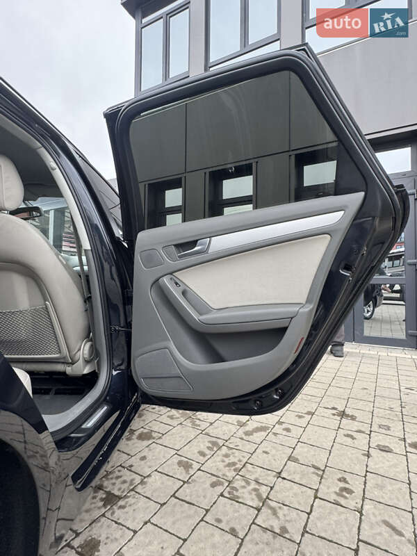 Універсал Audi A4 2011 в Дрогобичі