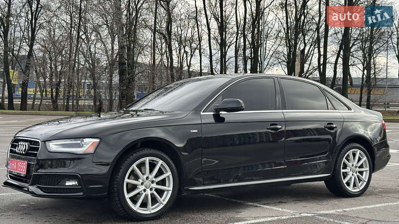 Седан Audi A4 2014 в Киеве
