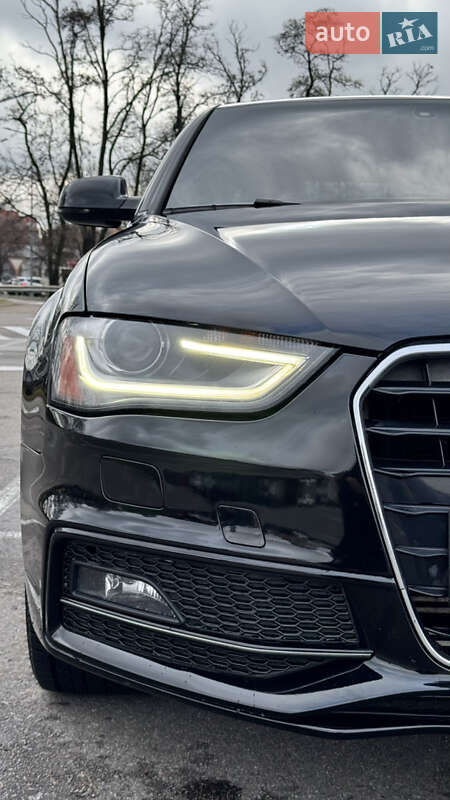 Седан Audi A4 2014 в Киеве