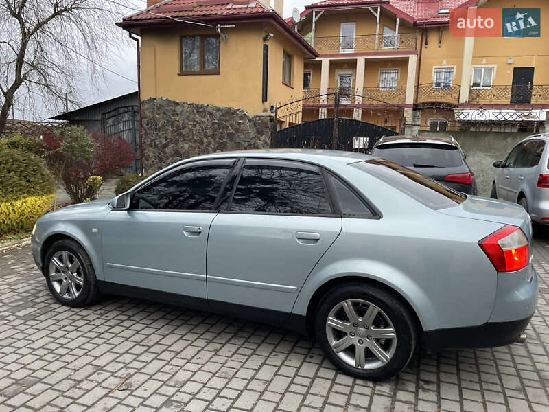 Седан Audi A4 2002 в Львові