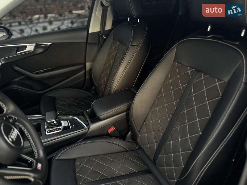 Універсал Audi A4 2021 в Трускавці