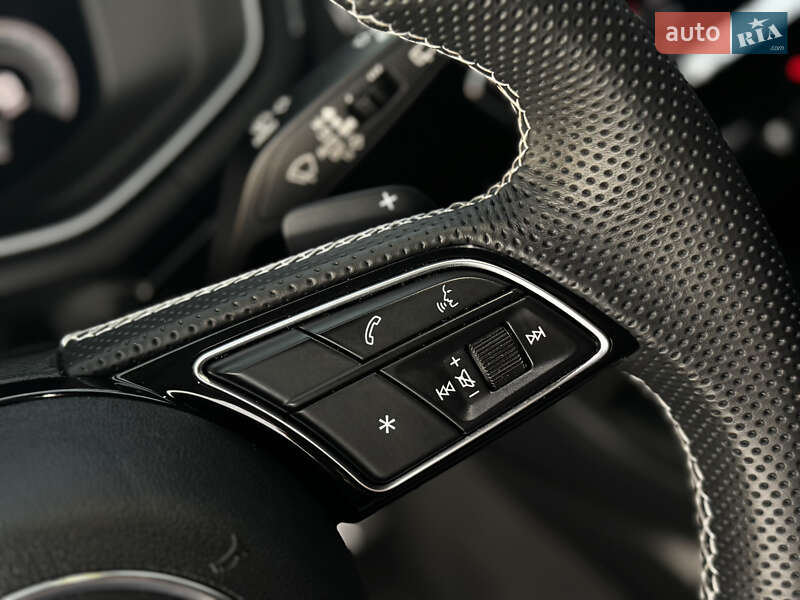 Універсал Audi A4 2021 в Трускавці