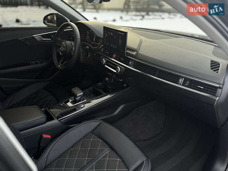 Універсал Audi A4 2021 в Трускавці