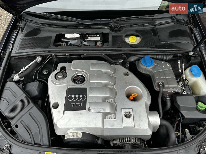 Седан Audi A4 2001 в Снятине