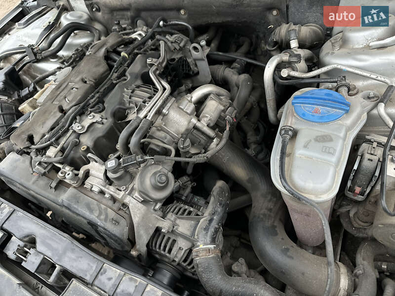 Универсал Audi A4 2011 в Зборове