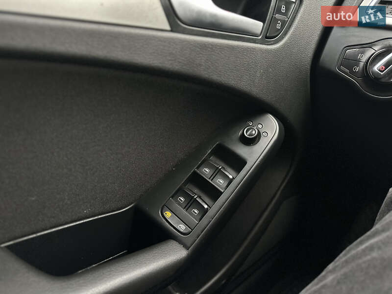 Универсал Audi A4 2011 в Зборове