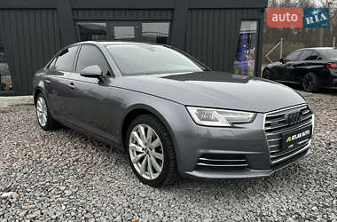 Седан Audi A4 2016 в Львове