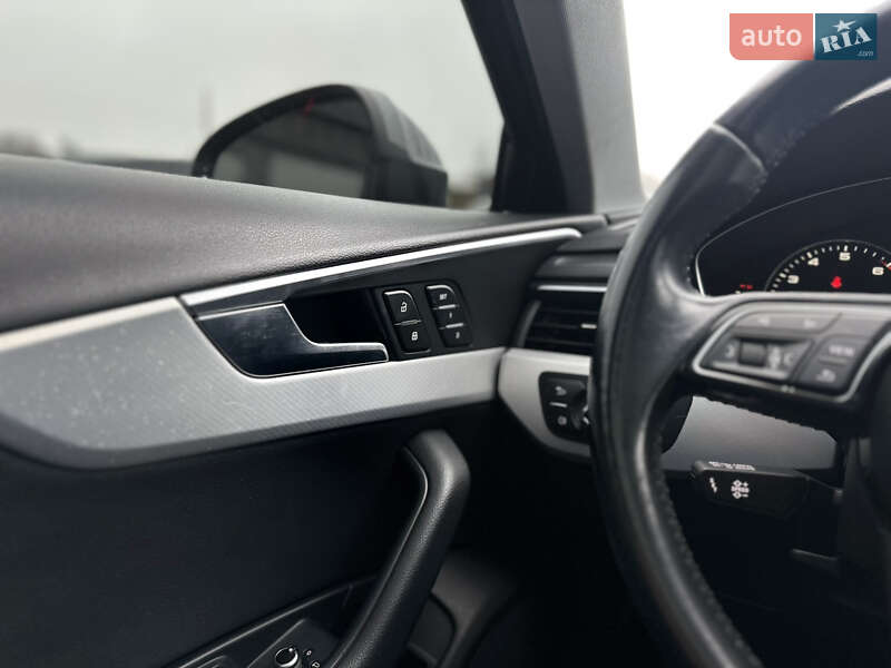 Седан Audi A4 2016 в Львове фото 18 Седан Audi A4 2016 в Львове