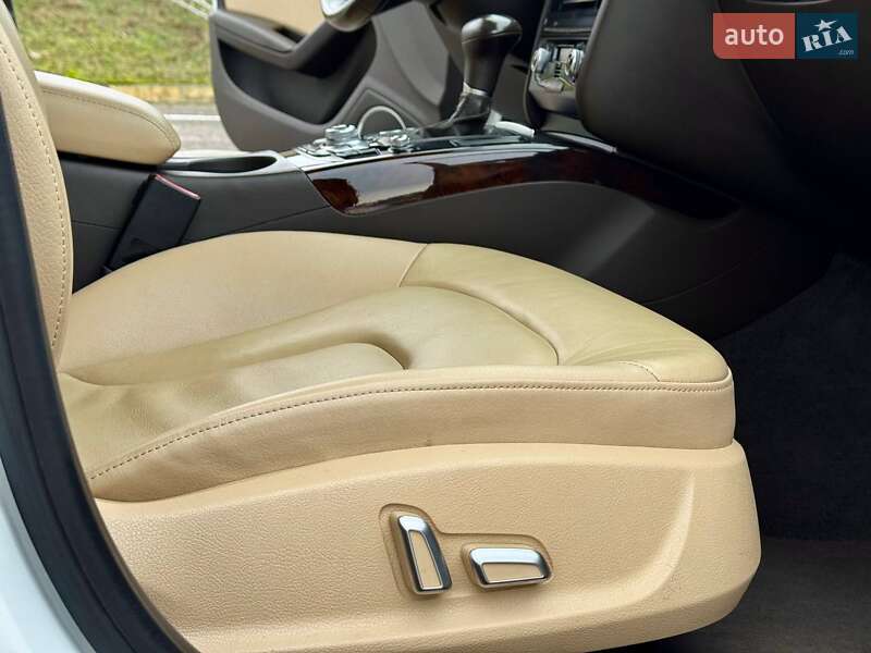 Седан Audi A4 2015 в Києві фото 23 Седан Audi A4 2015 в Києві