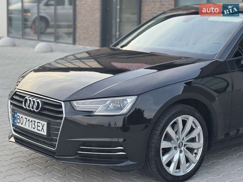 Седан Audi A4 2016 в Тернополі