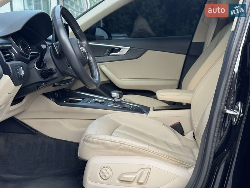 Седан Audi A4 2016 в Тернополі
