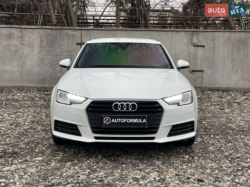 Универсал Audi A4 2018 в Киеве