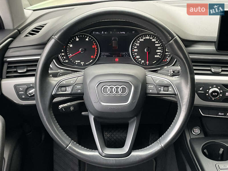 Универсал Audi A4 2018 в Киеве