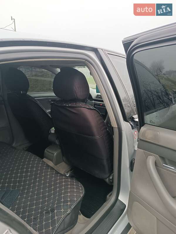 Седан Audi A4 2002 в Чернівцях фото 15 Седан Audi A4 2002 в Чернівцях