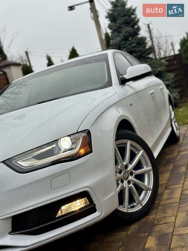 Седан Audi A4 2015 в Вінниці