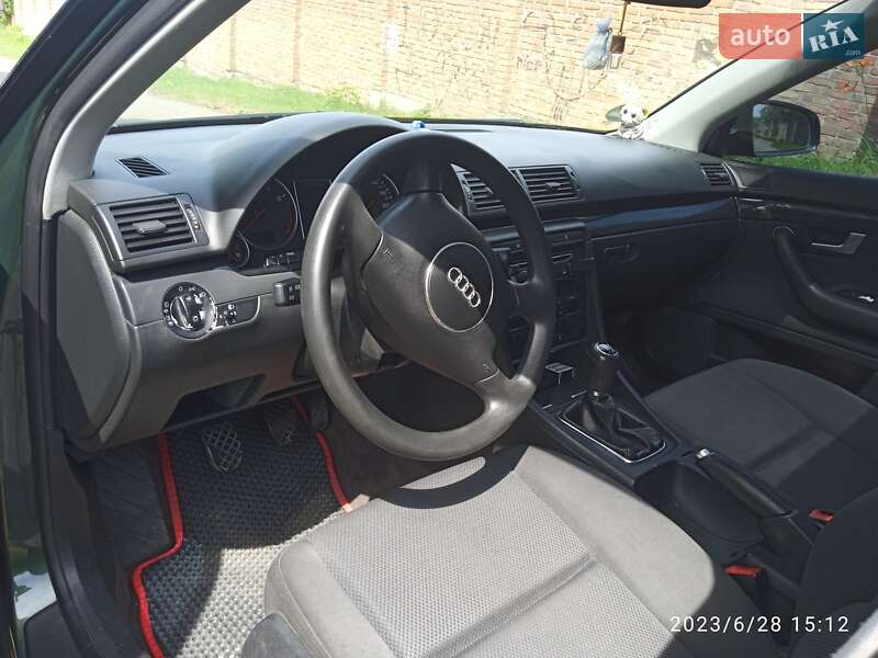 Седан Audi A4 2001 в Луцке фото 5 Седан Audi A4 2001 в Луцке