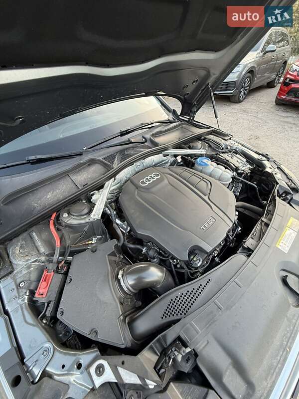 Седан Audi A4 2016 в Сумах