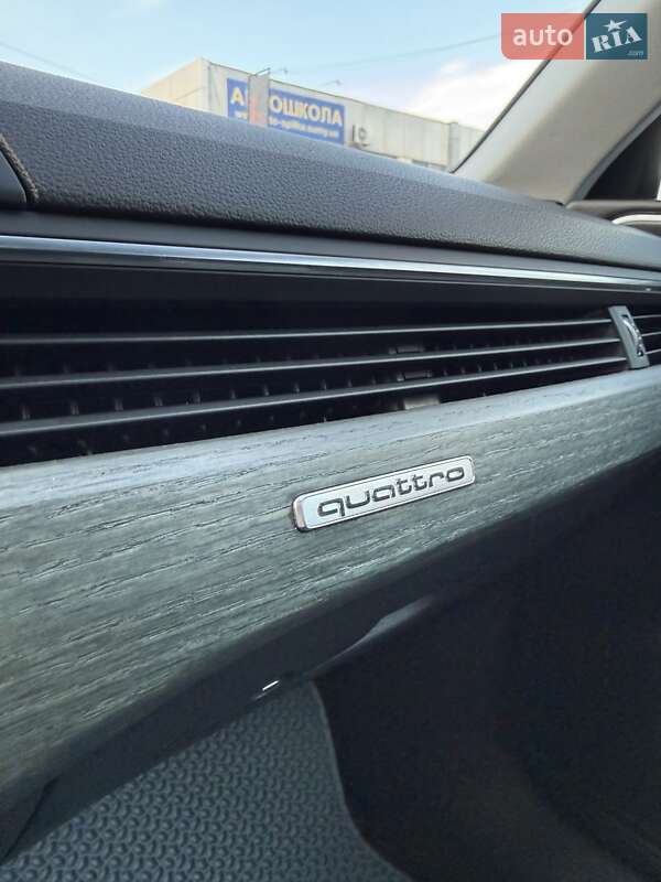 Седан Audi A4 2016 в Сумах