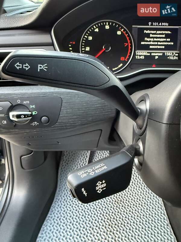 Седан Audi A4 2016 в Сумах