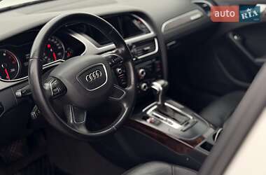 Седан Audi A4 2013 в Виннице