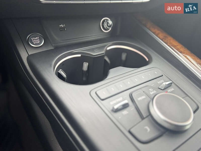 Седан Audi A4 2018 в Киеве фото 27 Седан Audi A4 2018 в Киеве