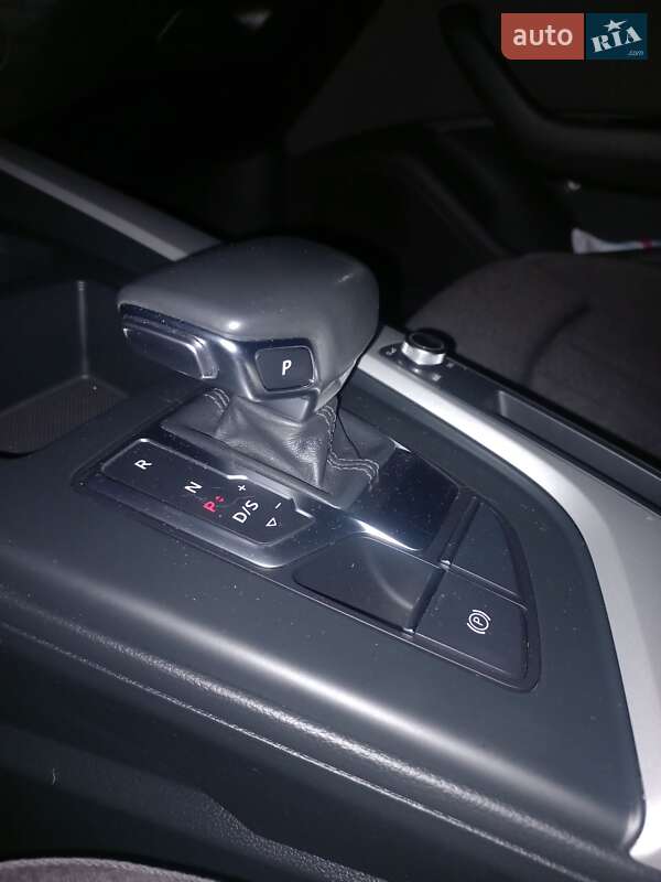 Универсал Audi A4 2020 в Лубнах