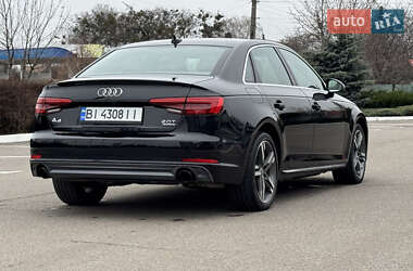 Седан Audi A4 2016 в Киеве