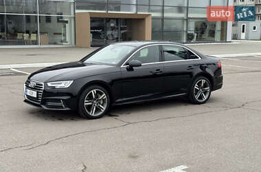 Седан Audi A4 2016 в Киеве
