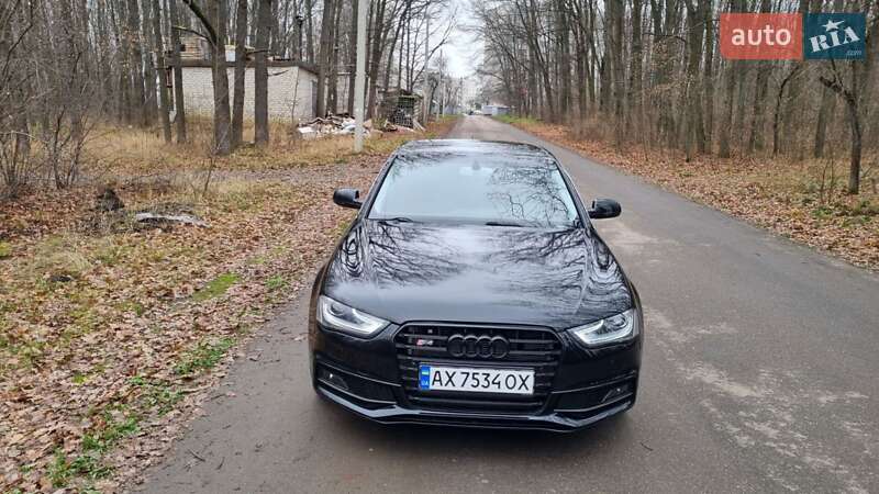 Седан Audi A4 2015 в Харкові
