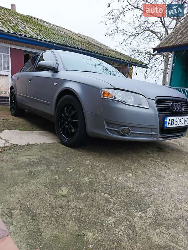 Седан Audi A4 2006 в Бершаді