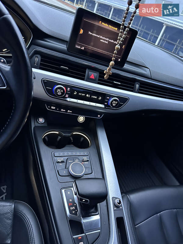 Седан Audi A4 2016 в Ромнах фото 10 Седан Audi A4 2016 в Ромнах