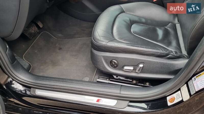 Седан Audi A4 2015 в Харкові