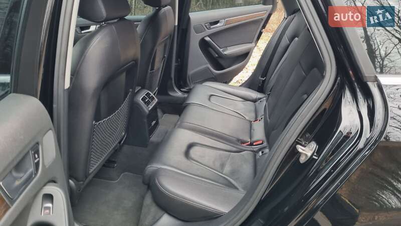 Седан Audi A4 2015 в Харкові