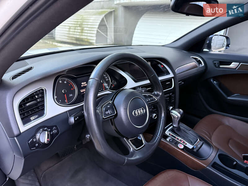 Седан Audi A4 2015 в Києві
