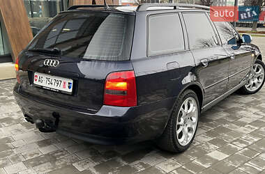 Универсал Audi A4 2000 в Луцке