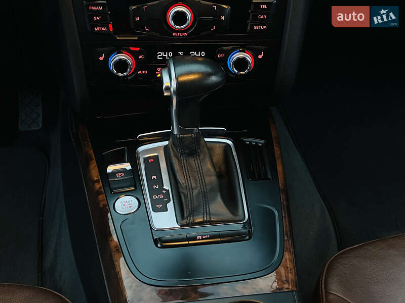 Седан Audi A4 2013 в Харкові