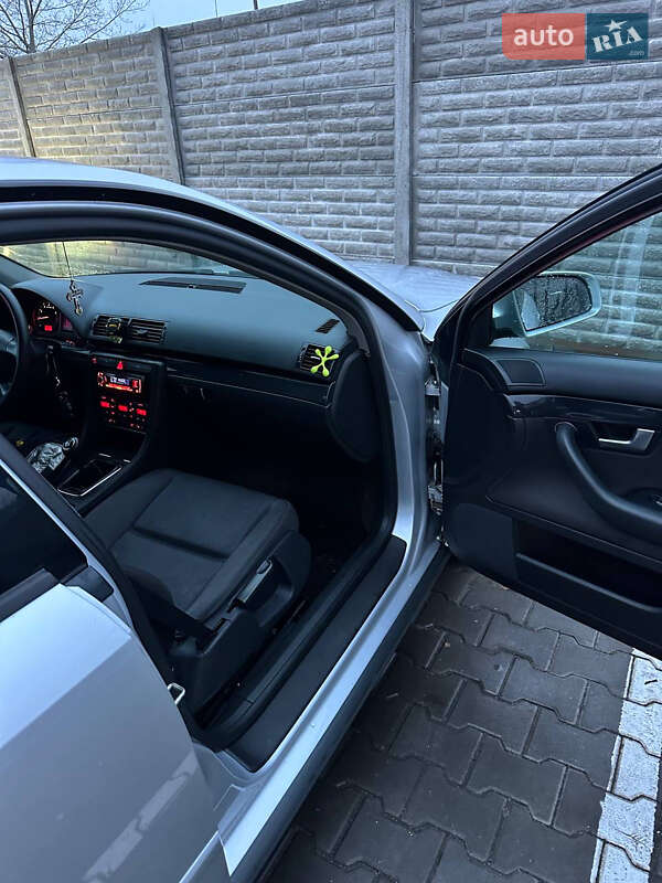 Седан Audi A4 2003 в Виннице