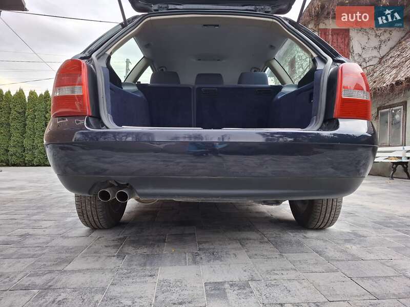 Универсал Audi A4 2000 в Черновцах